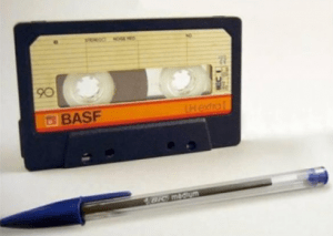 casete y boli